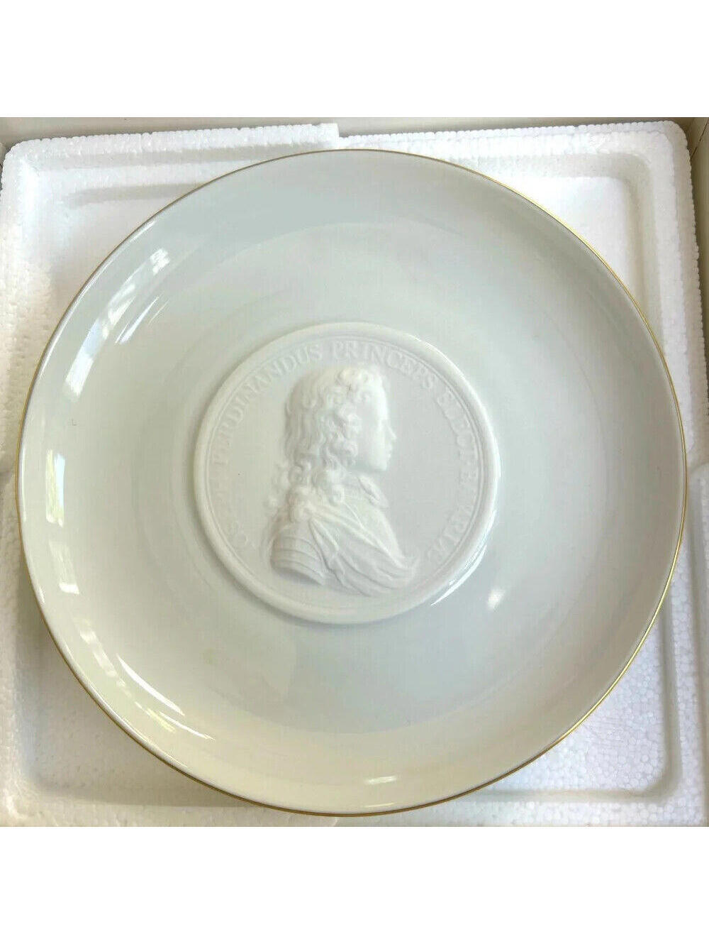 HUTSCHENREUTHER set of 5 decorative plates